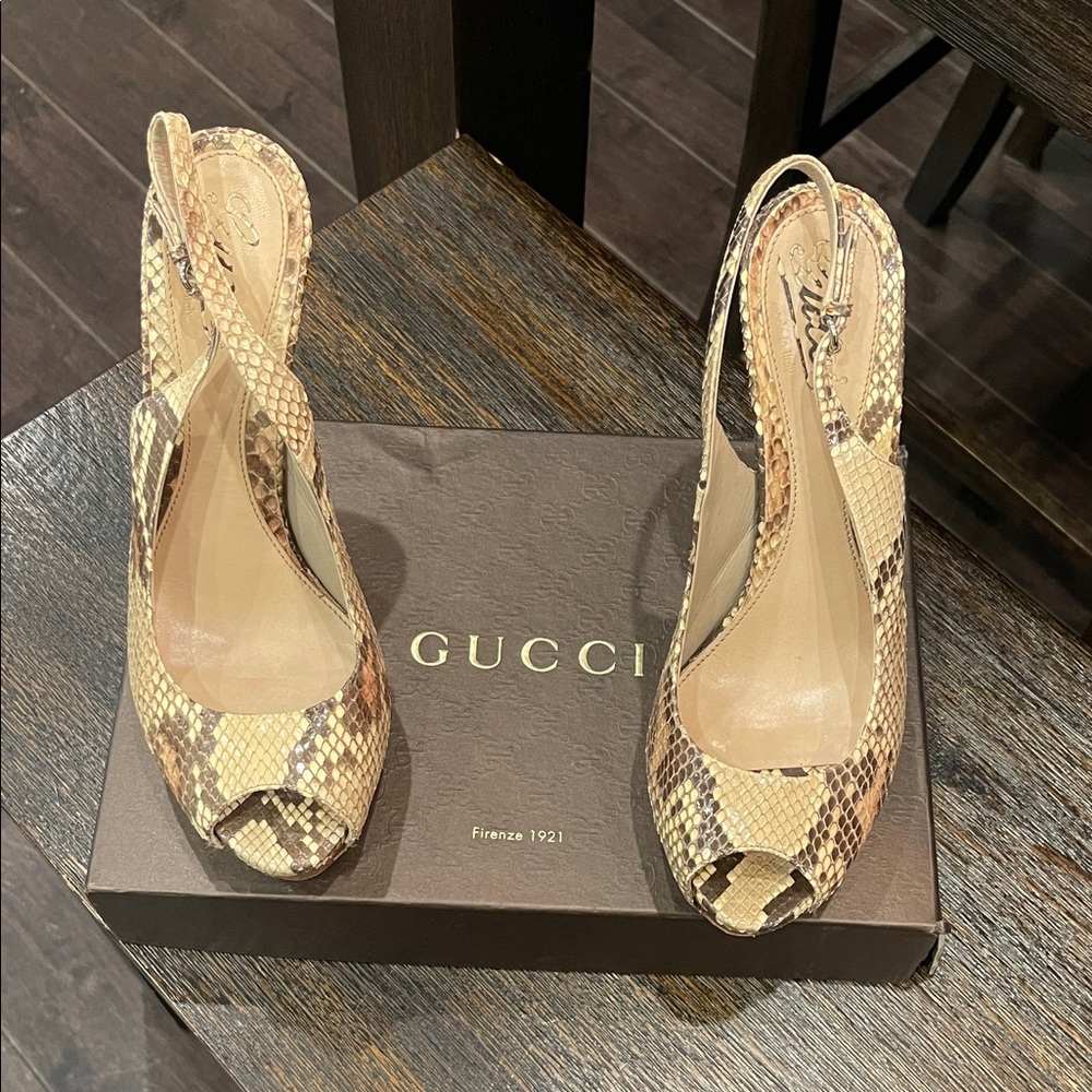 Gucci Tan and Brown Snakeskin Heels